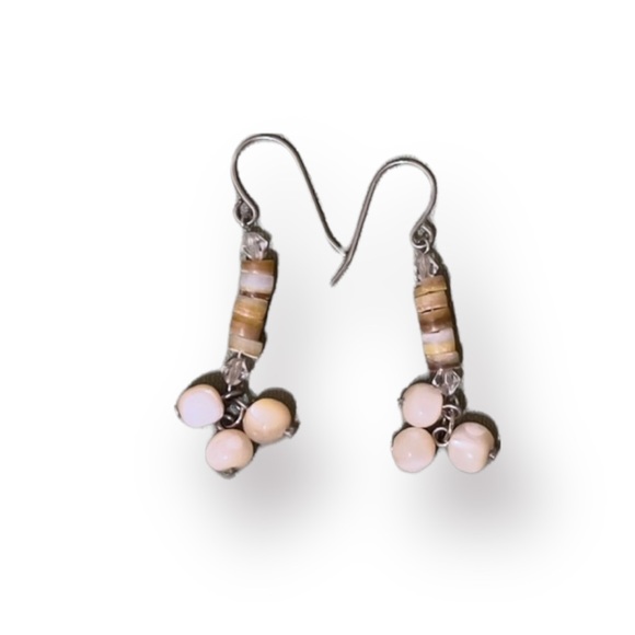 Puka shell earrings - Picture 3 of 3